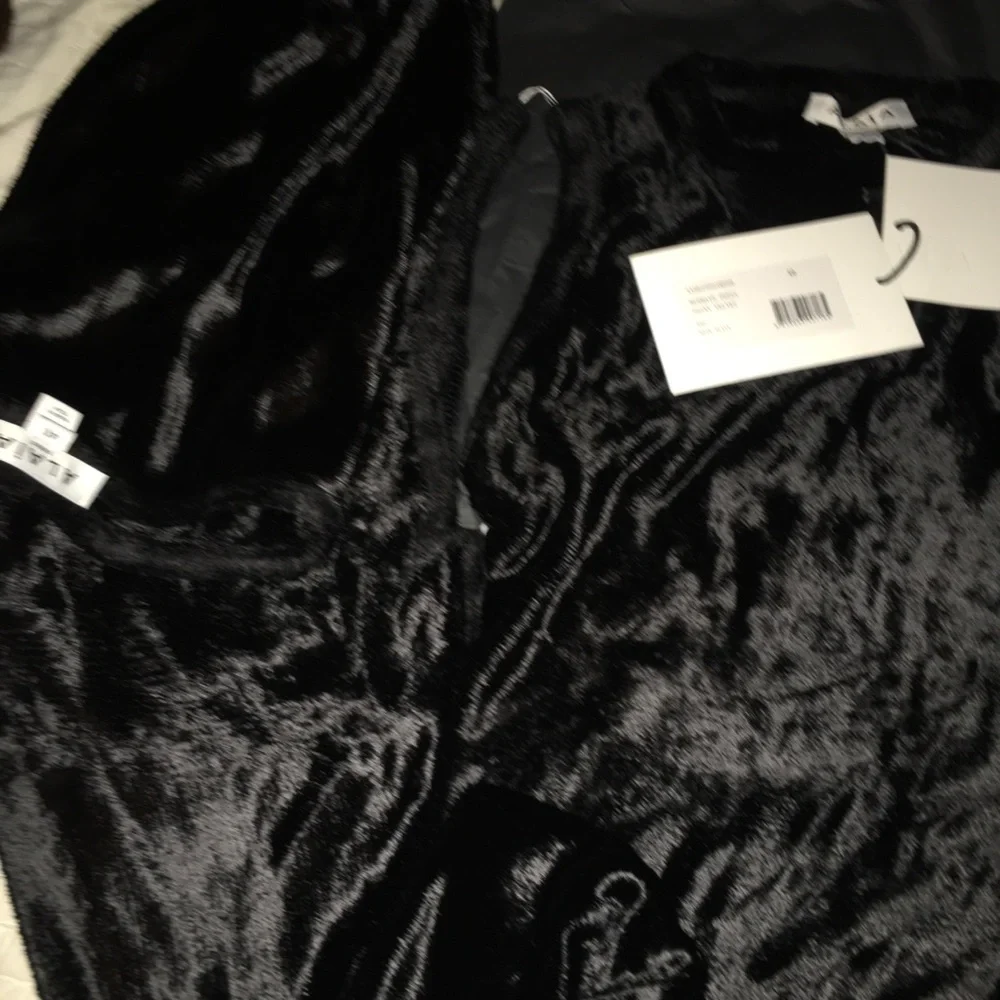 Alaïa Black Velvet hooded Dress FR 40 Runway Great deal Hooded asymmetric gown - Picture 6 of 12